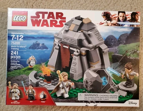 New Disney LEGO Star Wars: Ahch-To Island Training 75200 Retired Sealed Box