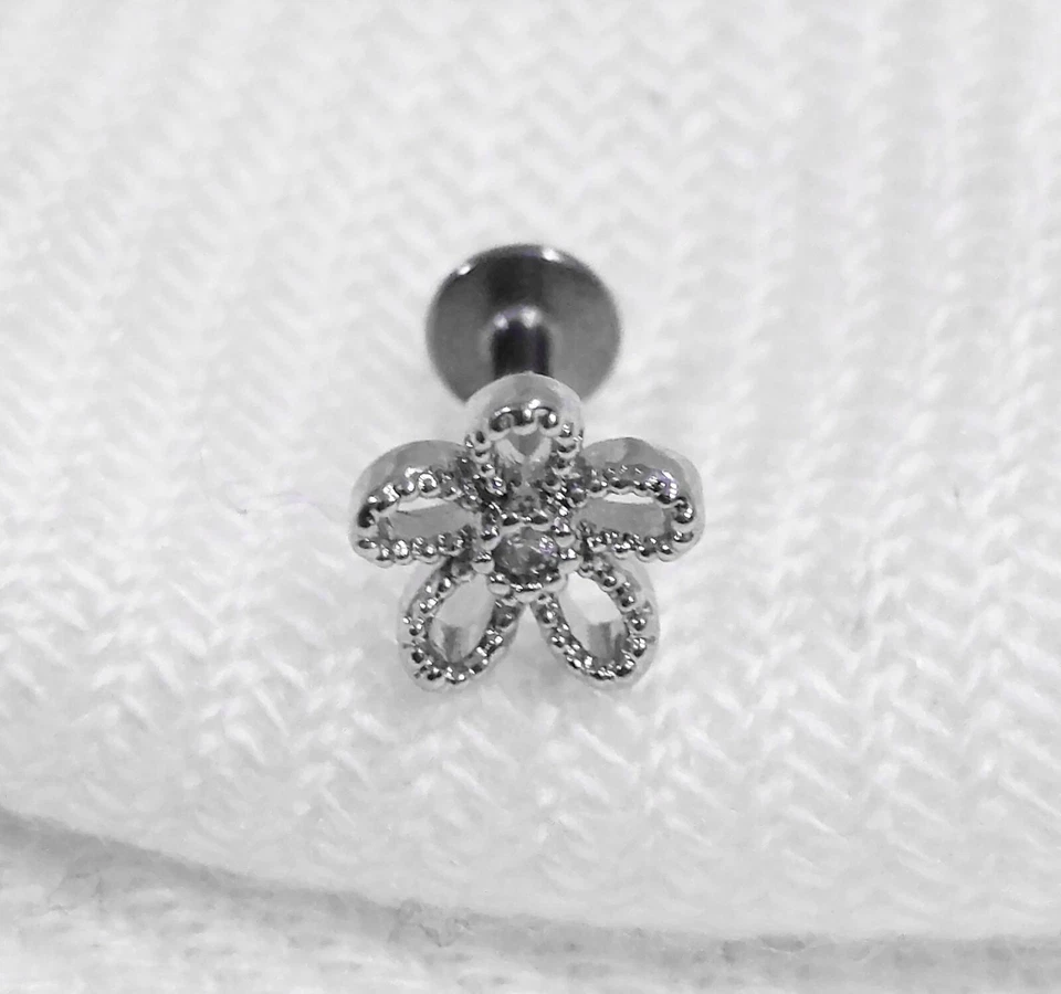 Fiorellino piercing orecchino a fiore in acciaio inx con zircone bianco per elix - Immagine 3 di 4