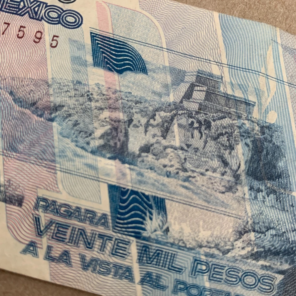 1980's Mexico 20000 Pesos Banknote, Gate of Yaxchilan, Tulum Maya Ruins - Image 3 of 4