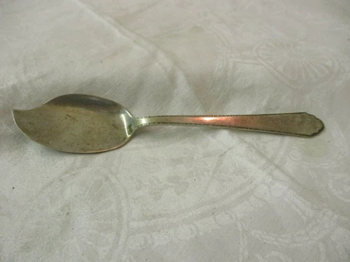 Vintage 1921 Lunt Treasure Sterling Jelly Knife Server William & Mary