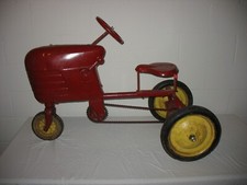 Chain Driven Metal Pedal Tractor