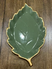 Grasslands Road Leaf Dish Serving Tray Plate 11”x7” Fall Autumn Gold Trim NWT!