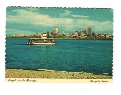 Memphis on the Mississippi excursion boat Memphis Queen II VTG postcard UNP