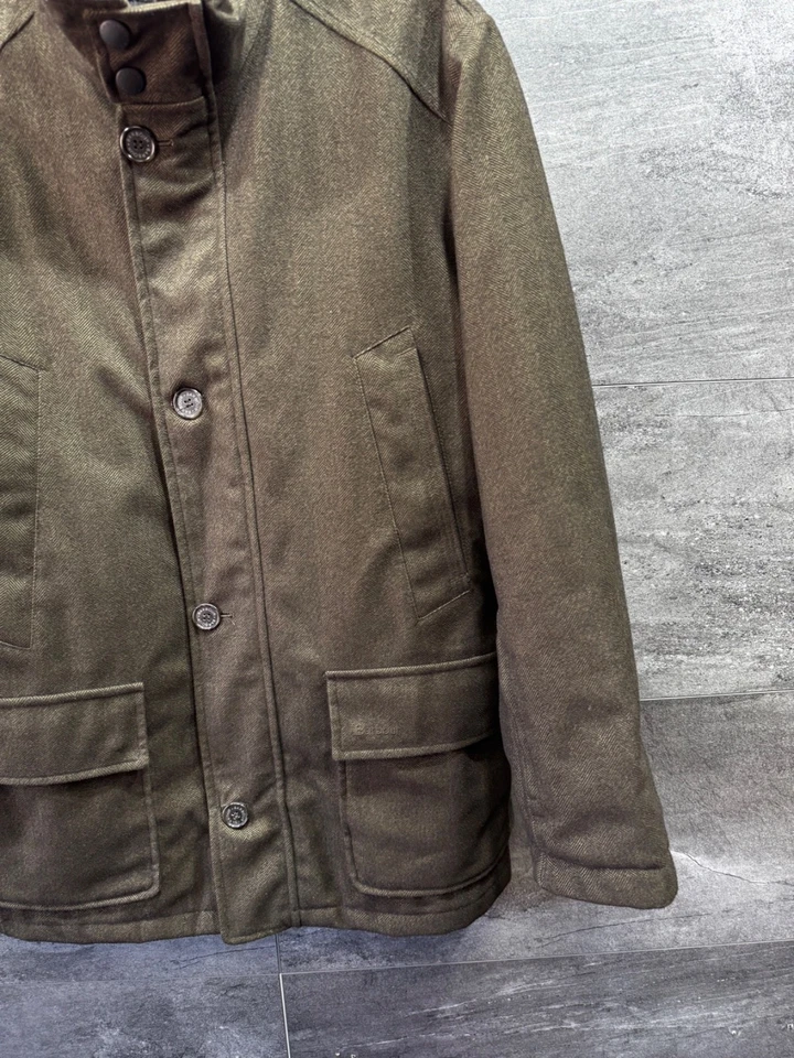 Barbour Herringbone Challenger Men’s Jacket MWB0037OL51 Size M - Image 3 of 4