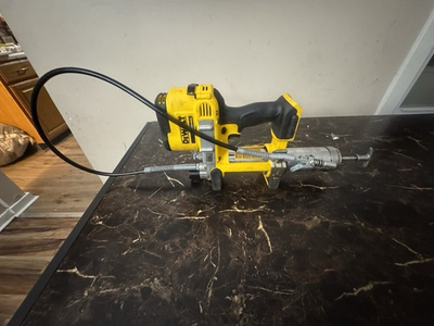 #ad DeWalt 20V cordless grease gun. Fully functional strong pressure no leaks. $220.00