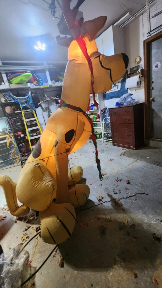 Scooby-Doo Inflatable 8' Foot Gemmy 2004 Christmas Xmas - Image 4 of 4