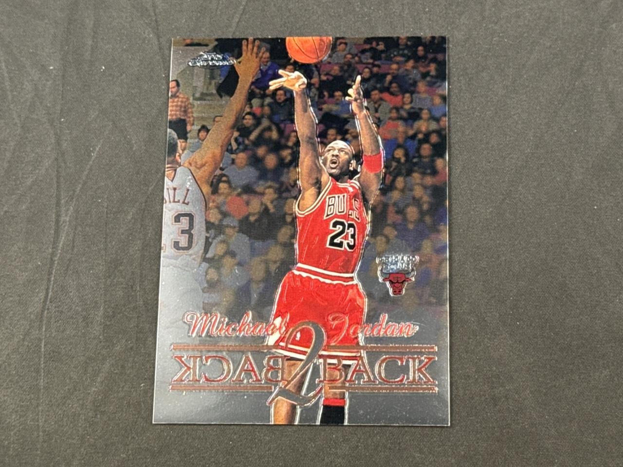 1998-99 TOPPS CHROME NBA BASKETBALL MICHAEL JORDAN #B1 BACK 2 BACK CHICAGO BULLS
