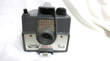 VINTAGE 1960s IMPERIAL MARK XII CAMERA  READ 