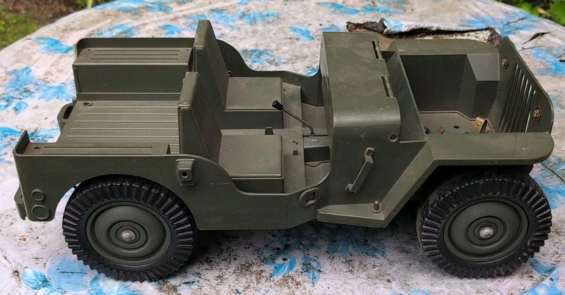 G.I. Joe Military & Adventure Action Figures Jeep 1964 Year