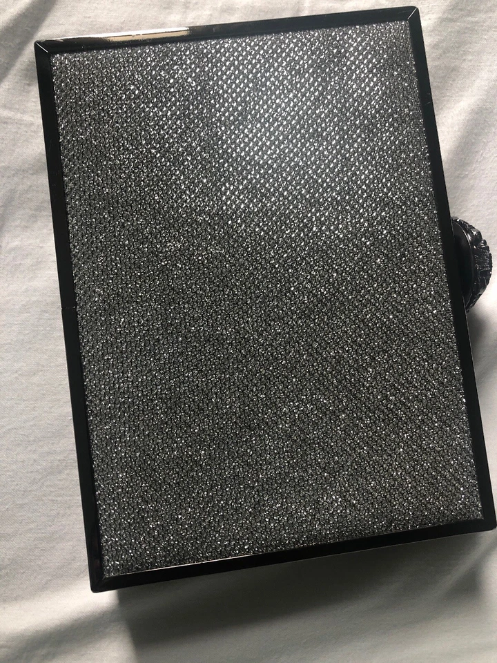 Cartera clutch Gianni Bini con joyas Foto 4 de 4