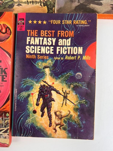 Vintage Sci Fi Paperback Books Lot of 5 - Mixed Authors - Foto 6 di 6