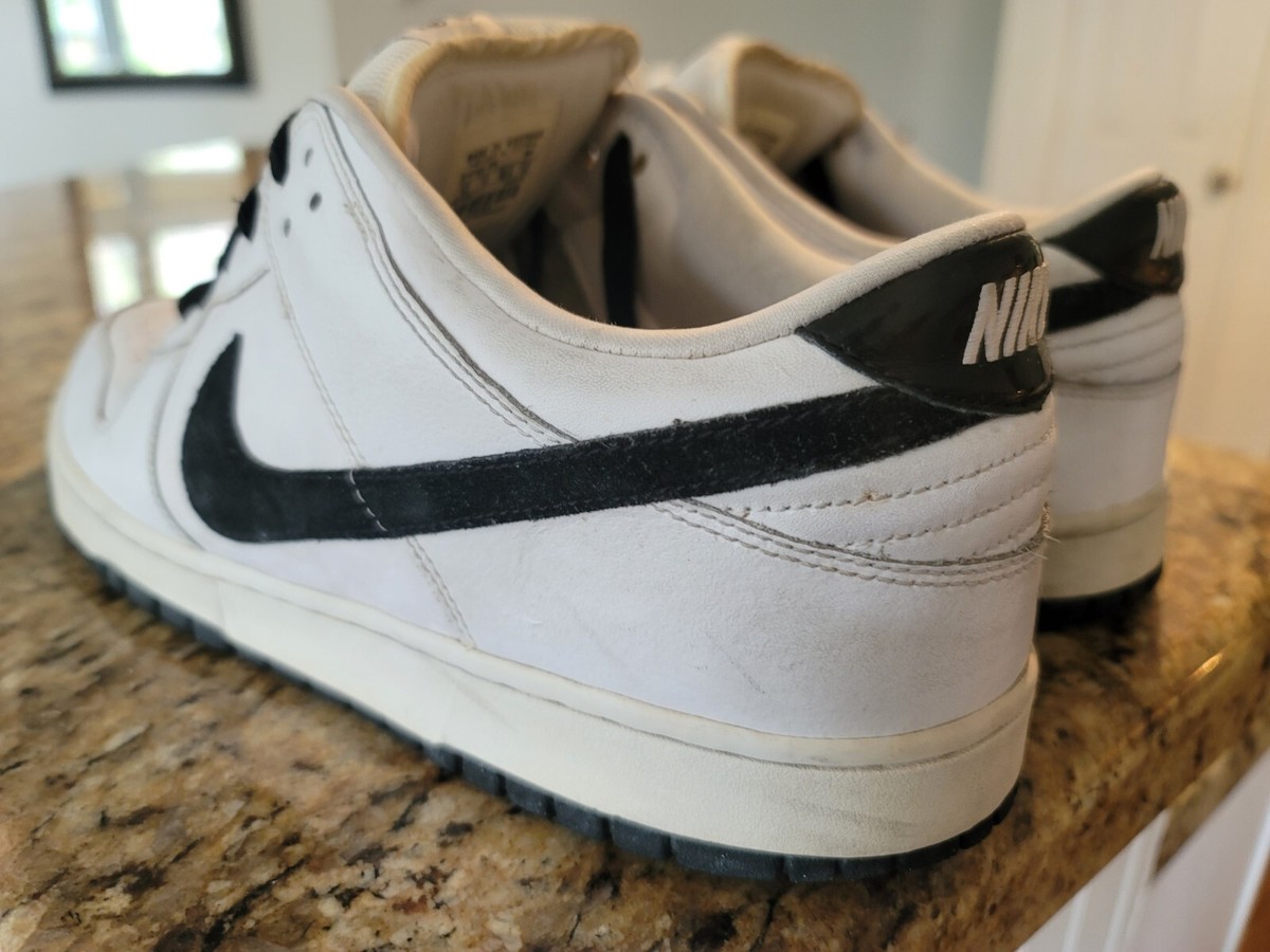 Size 10.5 - Nike 6.0 Dunk Low White Black Panda 2009 Wmns Dunk Low  main image 4