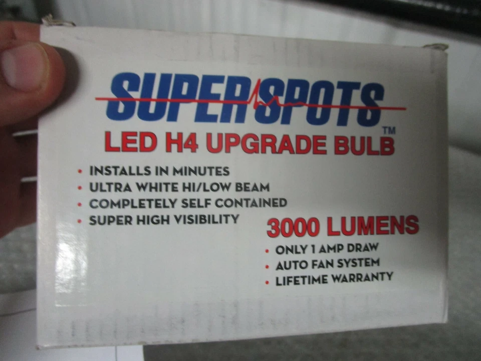 Wixtech Superspots LED H4 Upgrade Bulb 3000 Lumens - Image 3 of 4