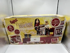 MGA Entertainment Bratz Forever Diamondz Rollin' Runway Fashion Truck - New