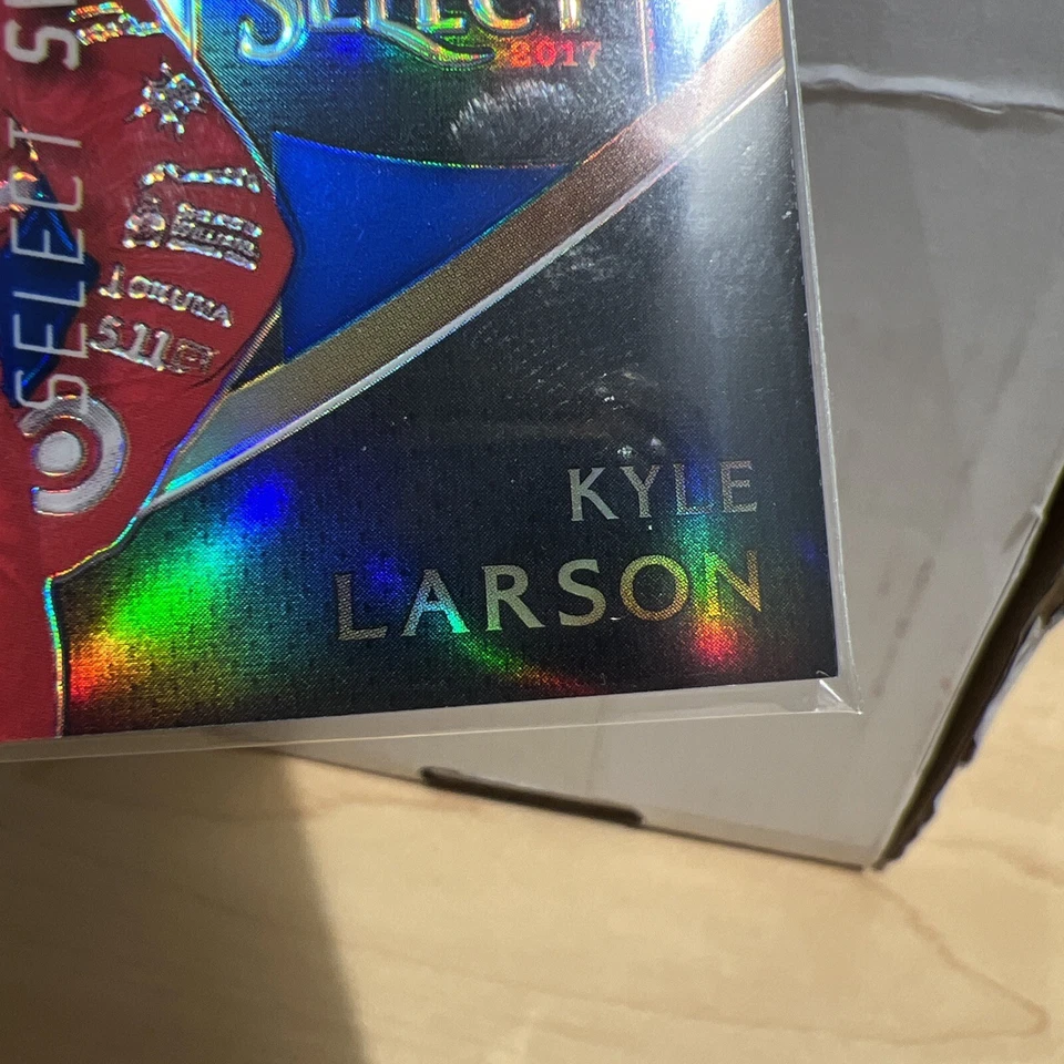 2017 Panini Select Select Swatches Red Prizm 44/99 Kyle Larson #KL - Image 2 of 4