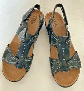 clarks bendable womens sandals