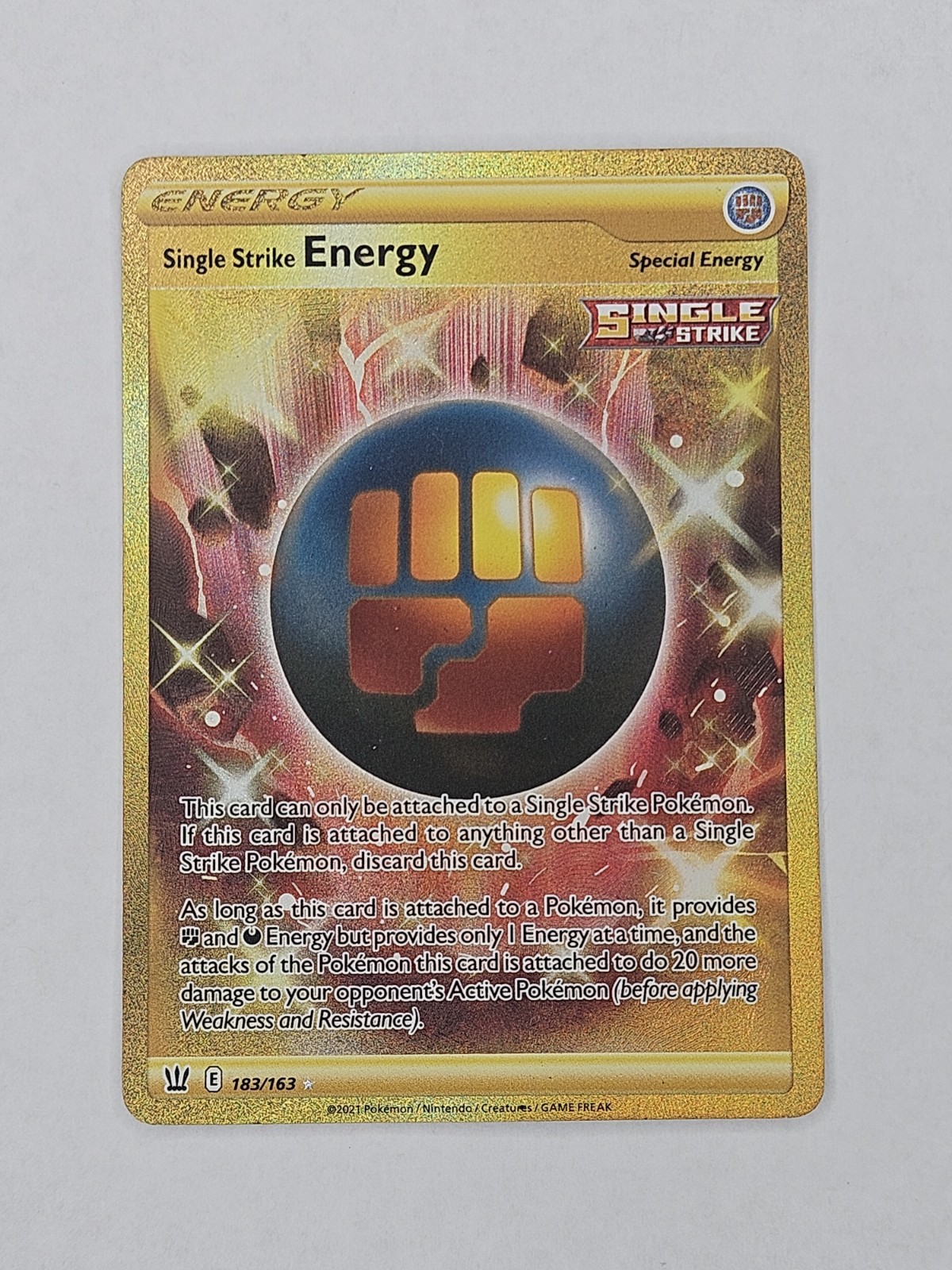 Single Strike Energy Gold Secret Rare 183/163 Swsh05: Battle Styles Holo NM-MT