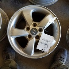Wheel 16x6-12 Alloy 5 Spoke Fits 05-06 Tiburon 33658