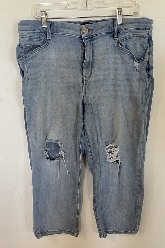 Simply Vera Women’s Jeans Sz 16 Vera Wang Distressed