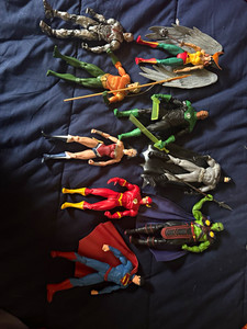 DC Comics Mixed Lot Action Figures Superman Flash Aquaman Green Lantern Loose