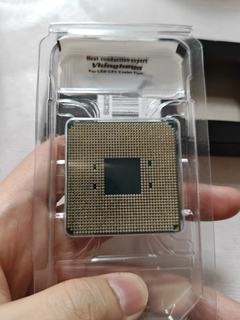 ジャンク品　AMD Ryzen 7 5700X3D CPU 本体 AMD Ryzen 7 5700X3D 8-Core 16-Thread 4.1GHz Socket AM4 Desktop