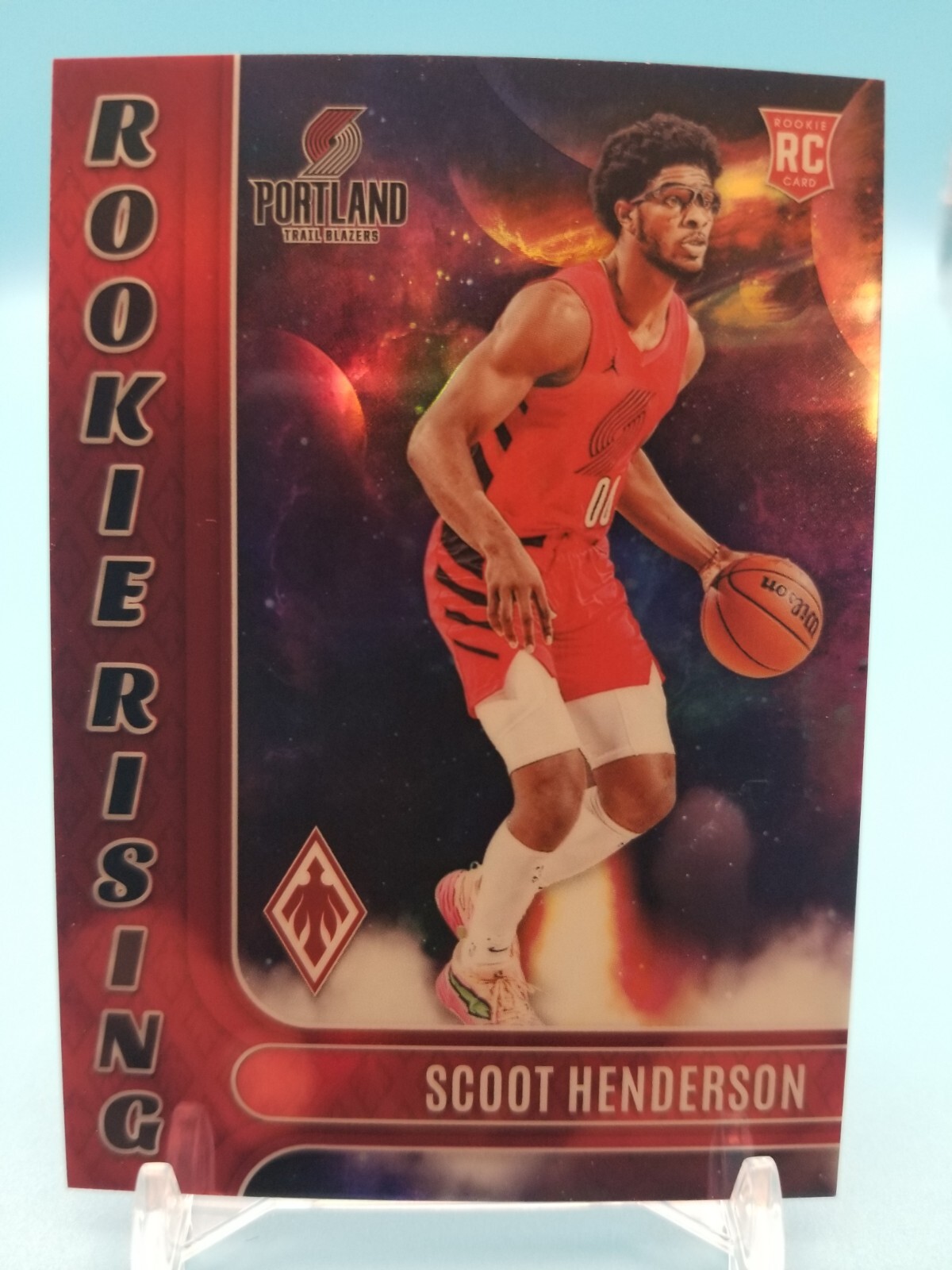2023-24 Panini Phoenix Scoot Henderson Red/125 Rookie Rising #11 Trail Blazers