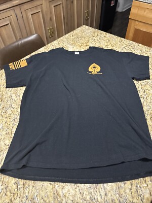 The Deadliest Virus In America Is The Media Men's T-Shirt XL Black short sleeve