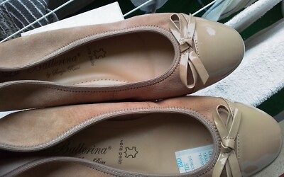 schuhe damen,balerina,beige, mit Schleife auf Spitze 