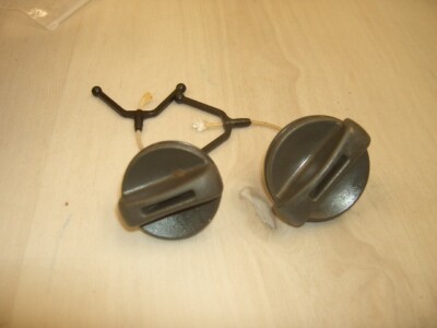 Husqvarna  550xp  gas and oil caps READ AD chainsaw part   bin 298