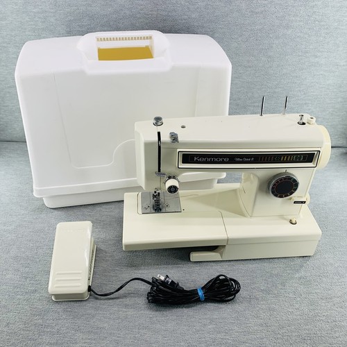 KENMORE 1581345180 UltraStitch 8 Sewing Machine W/ Pedal & Box