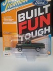 Johnny Lightning '87 Ford Ranger SXT, 1:64, Alpha Green, 2025 Classic Gold