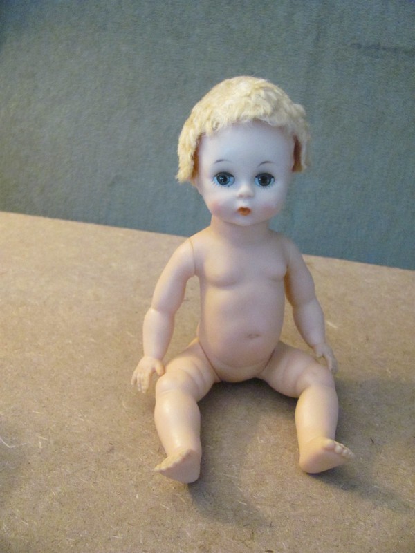 VINTAGE 7 1/2" ALEXANDER 1950'S LITTLE GENIUS DOLL
