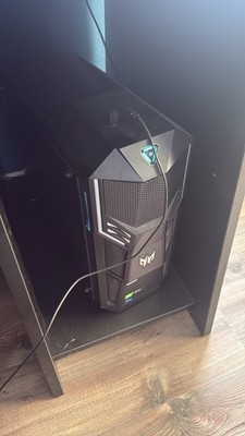 Gaming PC Acer Predator Orion 5000   High-End Setup + Zubehör    