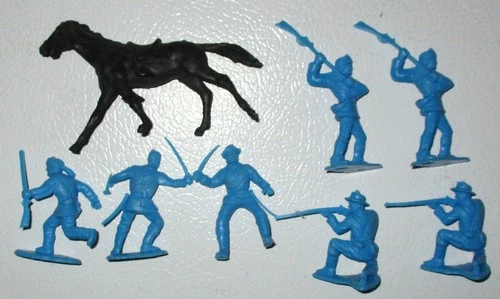 Marx 1960s Fort Apache Play Set 3680-3681 Pioneers Small Lot