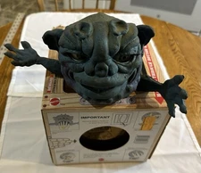 Vtg Mattel Brand (1987) - Boglins 'Vlobb'  Puppet Creature w/ Box & Bars - 4788