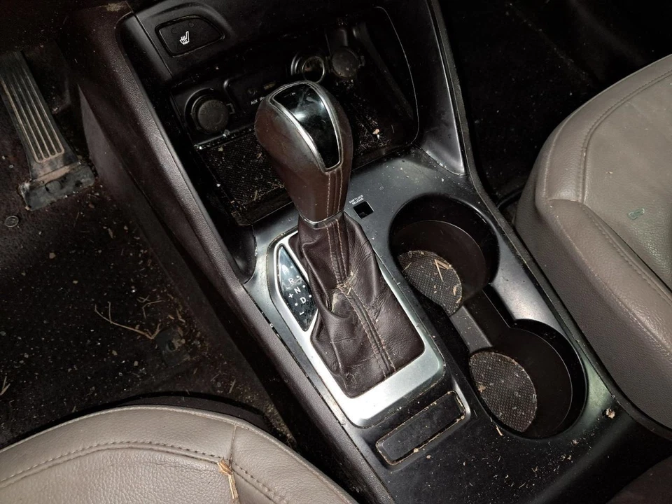 2015 Hyundai Tucson Front Bumper Reinforcement OEM Used 156k Miles C25616 Foto 2 de 4