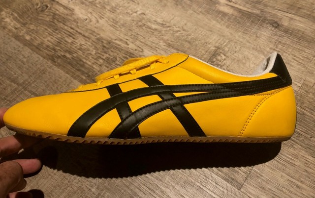 bruce lee yellow asics