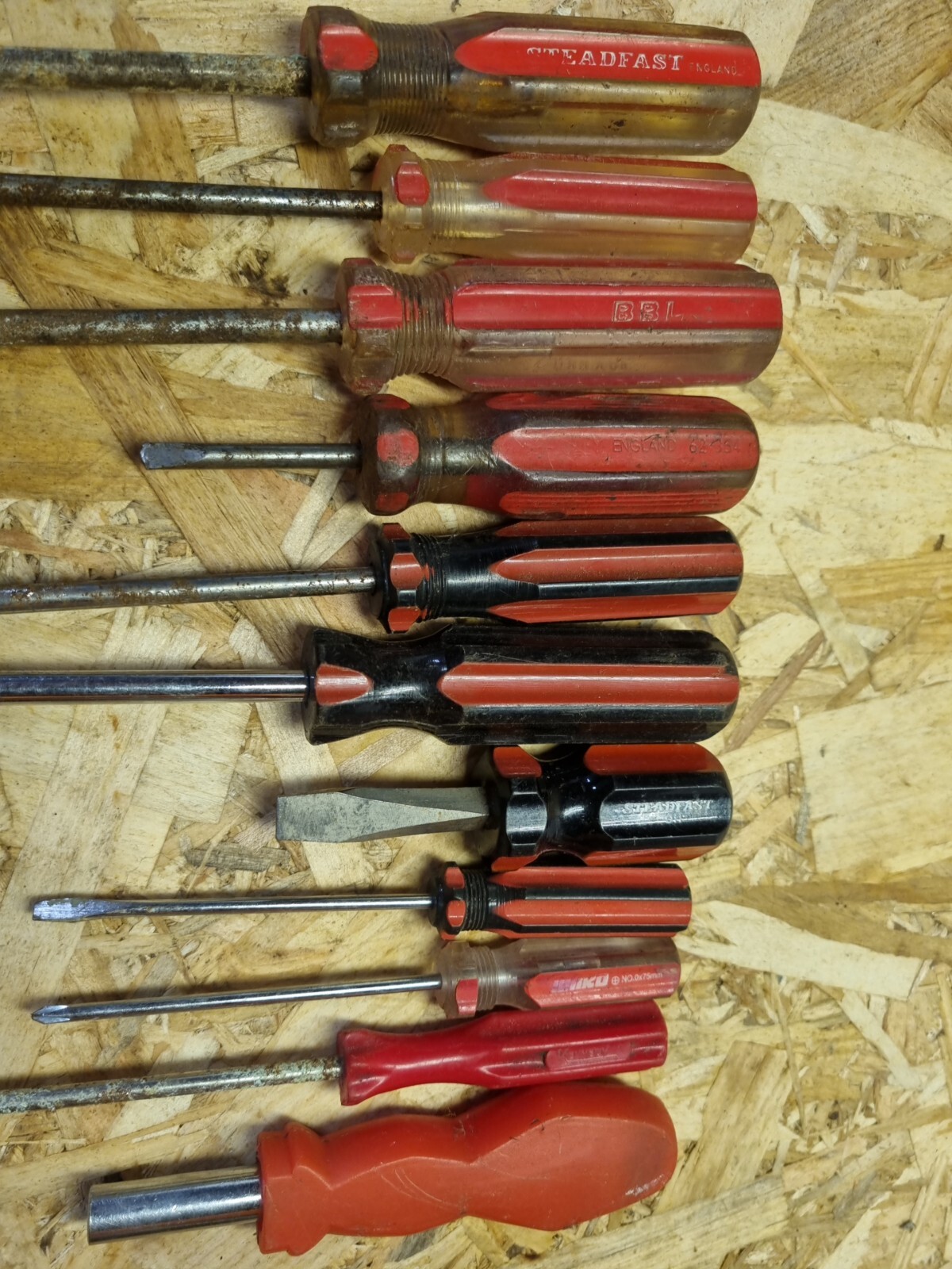 JOBLOT VINTAGE SCREWDRIVERS STEADFAST BBL STANLEY QUALITY TOOLS