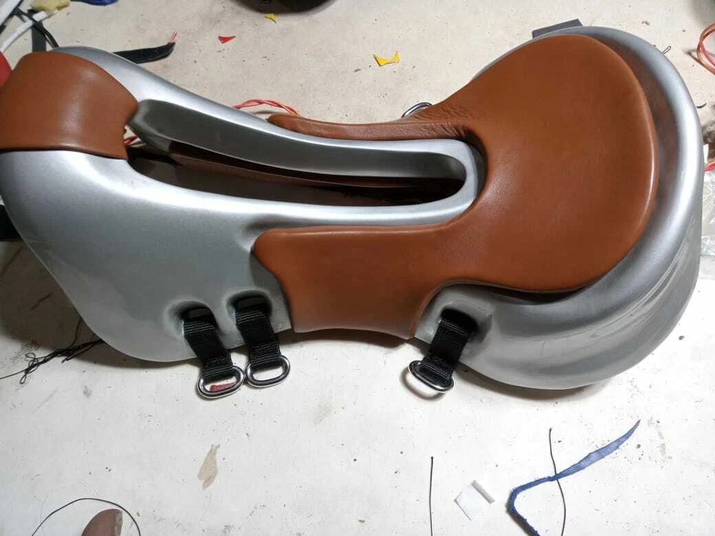 ENDURANCE CHAIR C SYNTHETIC MATERIAL SADDLE COLOR SILVER WITH BROWN