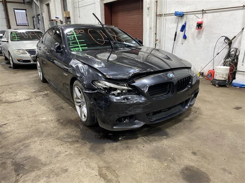 Used Radiator fits: 2014 Bmw 550I AT main rear Grade A - Image 3 of 4