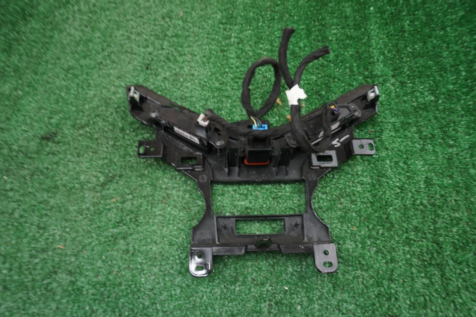 2011 2012 2013 2014 CHEVROLET CRUZE HEATER AC Control OEM - Image 2 of 2