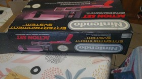 vintage console nintendo NES action set