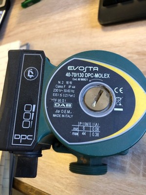 DAB Hocheffizienzpumpe EVOSTA 2 40-70/130mm 1 1/2 Zoll Umwälzpumpe Heizungspumpe