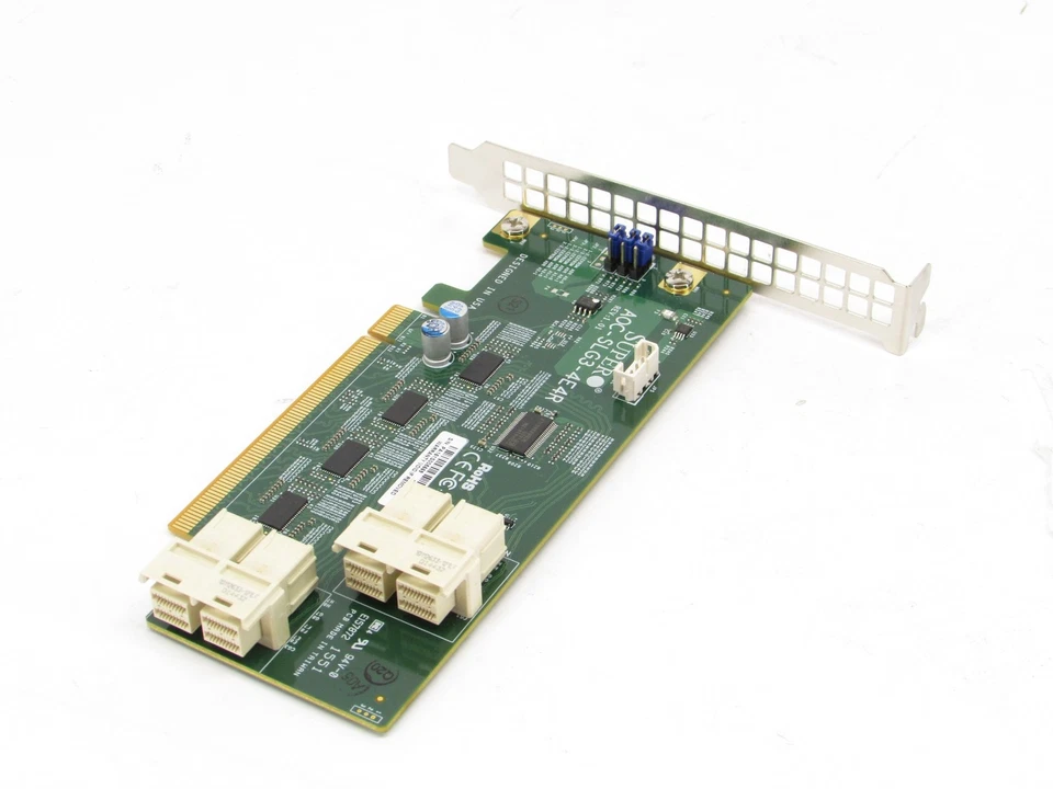 Adaptador de bus host alto Supermicro AOC-SLG3-4E4R cuatro puertos 12,8 GB/s PCIe 3,0 NVMe Foto 3 de 4