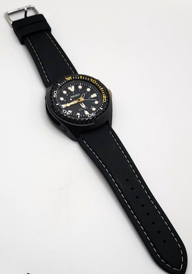 Seiko Kinetic Special Edition Air Diver's GMT Ref 5M85-0AB0 Men's