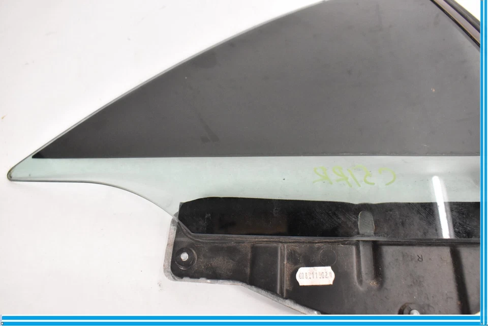 03-11 Mercedes R230 SL500/SL55 AMG Rear Right Quarter Window Glass OEM - Image 4 of 4