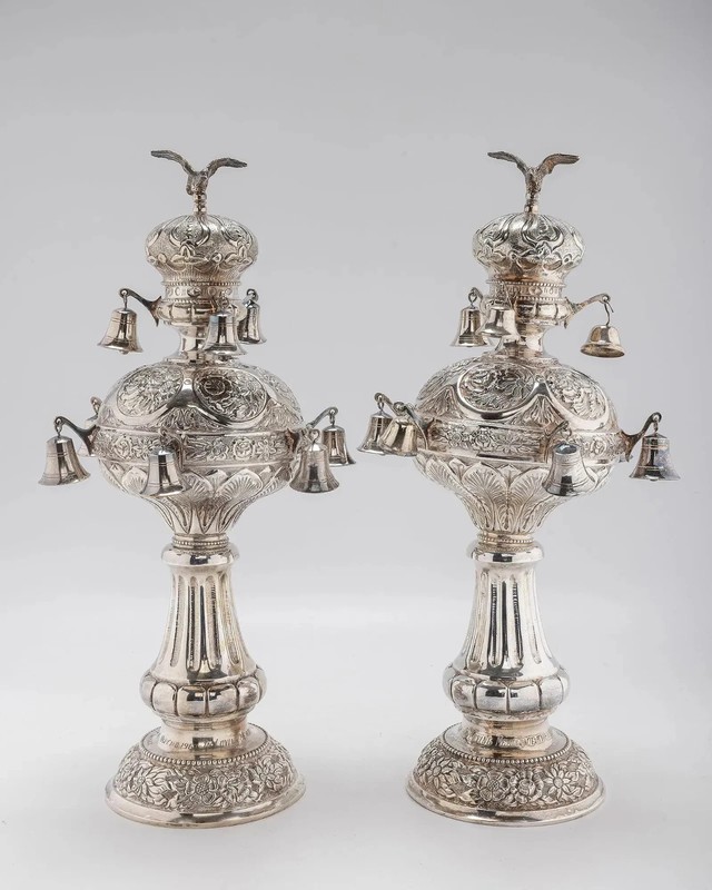 A PAIR OF LARGE SILVER TORAH FINIALS. Hungary, early 20th century.