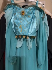 2012 Authentic Disney Store Jasmine Costume Aladdin