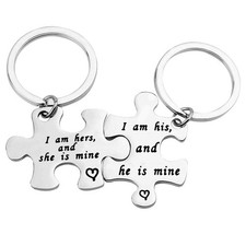 Xiahuyu Valentines Day Gifts Couple Keychain Gifts for Boyfriend Girlfriend I...