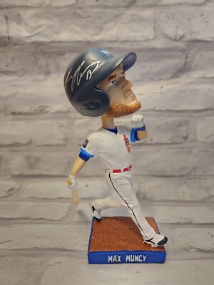 LA DODGERS ALL STAR MAX MUNCY SIGNED BOBBLEHEAD CUSTOM BECKETT  AUTHENTICATED